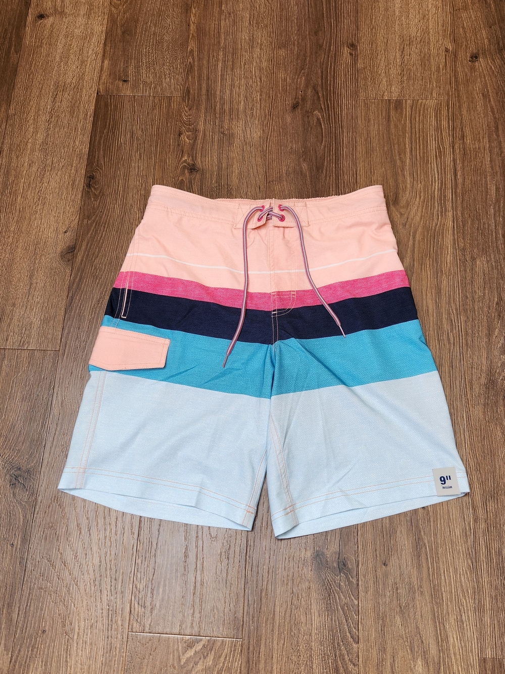 New George Men’s E-Board Swim Trunks - Striped 9" Inseam - Medium - NWT